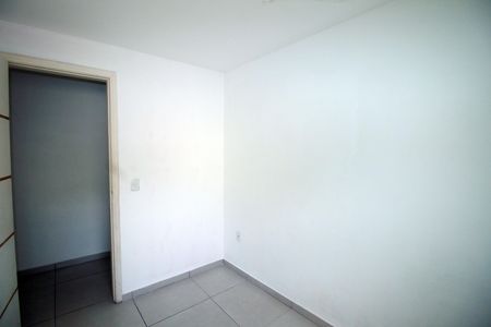 Quarto 1 de casa para alugar com 2 quartos, 84m² em Brás de Pina, Rio de Janeiro