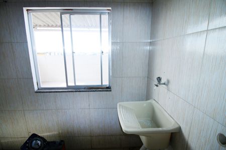 Casa para alugar com 84m², 2 quartos e 1 vagaÁrea de Serviço