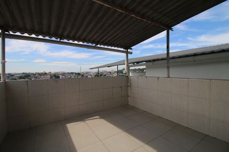 Casa para alugar com 84m², 2 quartos e 1 vagaTerraço