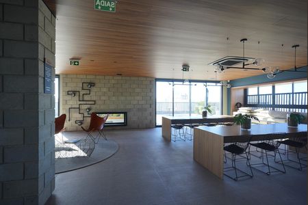 Studio à venda com 45m², 1 quarto e 1 vaga Studio à venda com 45m², 1 quarto e 1 vagaÁrea comum