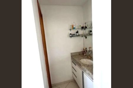 Apartamento para alugar com 70m², 2 quartos e 2 vagas Apartamento para alugar com 70m², 2 quartos e 2 vagasFoto 09