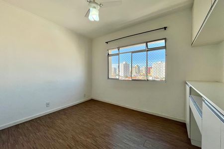Apartamento à venda com 76m², 2 quartos e 1 vagaQuarto 2