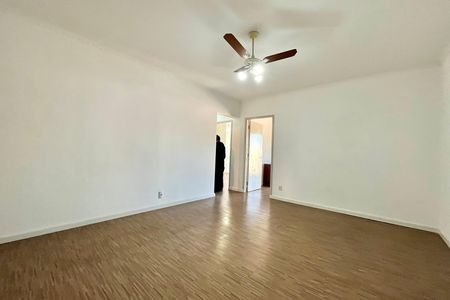 Apartamento à venda com 76m², 2 quartos e 1 vagaSala