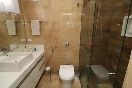 Casa para alugar com 350m², 3 quartos e 2 vagasBanheiro da Suíte 3