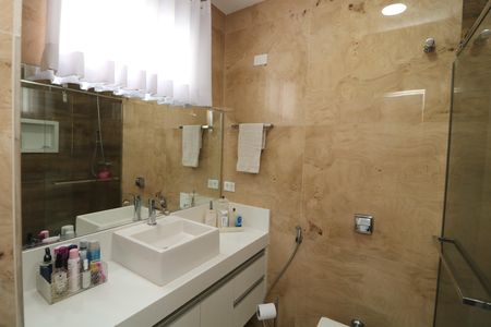Casa para alugar com 350m², 3 quartos e 2 vagasBanheiro da Suíte 3