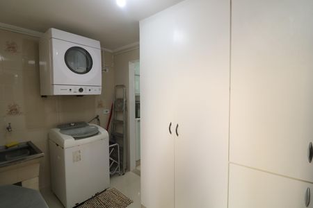 Casa para alugar com 350m², 3 quartos e 2 vagasÁrea de Serviço