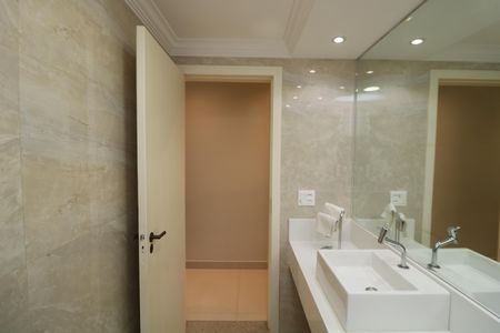 Casa para alugar com 350m², 3 quartos e 2 vagasLavabo