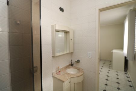 Casa para alugar com 350m², 3 quartos e 2 vagasBanheiro da Suíte