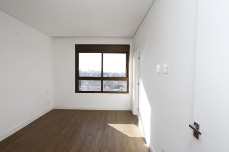 Apartamento à venda com 363m², 4 quartos e 4 vagasQuarto 4 - Suíte