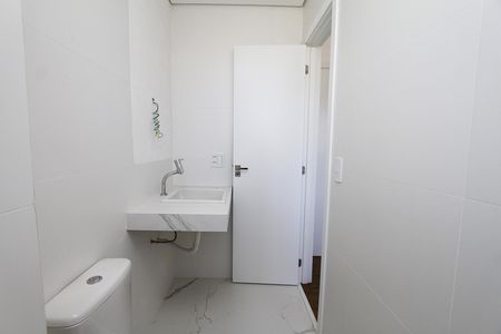 Apartamento à venda com 363m², 4 quartos e 4 vagasBanheiro da Suíte 3