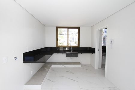 Apartamento à venda com 363m², 4 quartos e 4 vagasCozinha