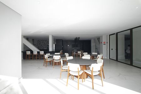 Apartamento à venda com 363m², 4 quartos e 4 vagasÁrea comum - Salão de festas