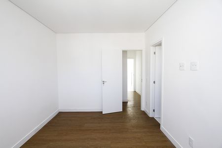 Apartamento à venda com 363m², 4 quartos e 4 vagasQuarto 2 - Suíte