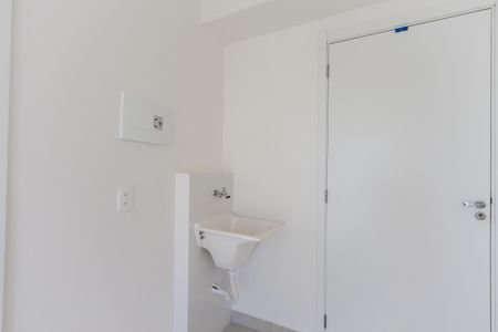 Apartamento à venda com 27m², 1 quarto e sem vaga Apartamento à venda com 27m², 1 quarto e sem vagaCozinha e Área de Serviço