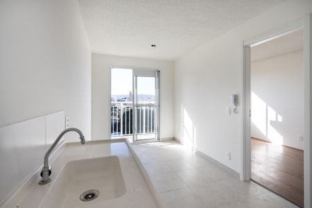 Apartamento à venda com 27m², 1 quarto e sem vaga Apartamento à venda com 27m², 1 quarto e sem vagaCozinha e Área de Serviço