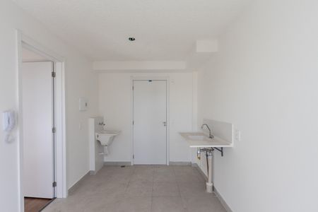 Apartamento à venda com 27m², 1 quarto e sem vaga Apartamento à venda com 27m², 1 quarto e sem vagaCozinha e Área de Serviço