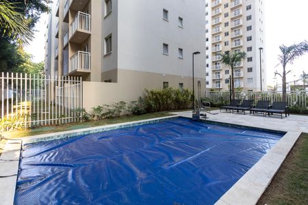Apartamento à venda com 27m², 1 quarto e sem vaga Apartamento à venda com 27m², 1 quarto e sem vagaPiscina