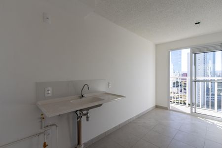 Apartamento à venda com 27m², 1 quarto e sem vaga Apartamento à venda com 27m², 1 quarto e sem vagaCozinha e Área de Serviço
