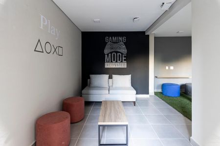 Apartamento à venda com 27m², 1 quarto e sem vaga Apartamento à venda com 27m², 1 quarto e sem vagaSala de Jogos