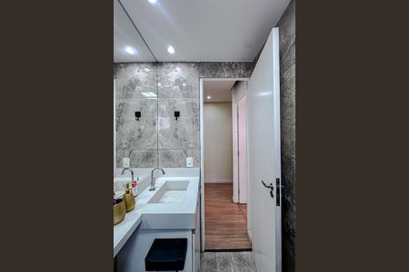 Apartamento à venda com 44m², 2 quartos e 1 vaga Apartamento à venda com 44m², 2 quartos e 1 vagaBanheiro
