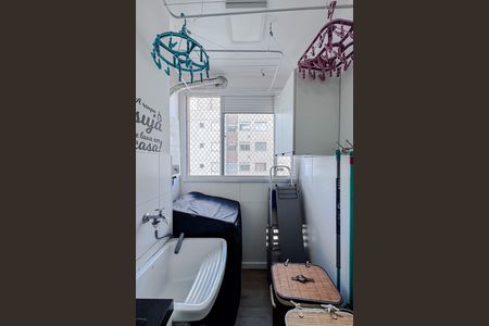 Apartamento à venda com 44m², 2 quartos e 1 vaga Apartamento à venda com 44m², 2 quartos e 1 vagaCozinha e Área de Serviço