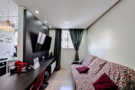 Apartamento à venda com 44m², 2 quartos e 1 vaga Apartamento à venda com 44m², 2 quartos e 1 vagaSala