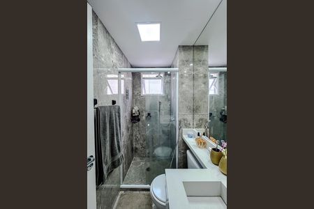 Apartamento à venda com 44m², 2 quartos e 1 vaga Apartamento à venda com 44m², 2 quartos e 1 vagaBanheiro