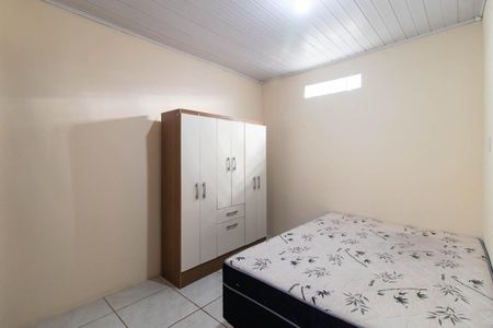 Casa para alugar com 30m², 1 quarto e sem vagaSala/Quarto