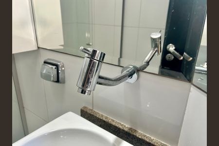 Apartamento à venda com 54m², 2 quartos e sem vaga Apartamento à venda com 54m², 2 quartos e sem vagaBanheiro do Quarto 1