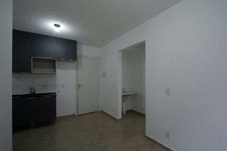 Sala de apartamento para alugar com 2 quartos, 37m² em Parque Bristol, São Bernardo do Campo