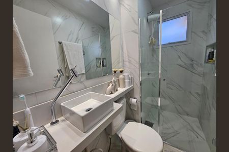 Banheiro de apartamento à venda com 2 quartos, 48m² em Jardim Novo Horizonte, Valinhos