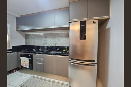 Cozinha de apartamento à venda com 2 quartos, 48m² em Jardim Novo Horizonte, Valinhos