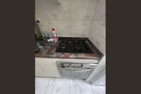 Apartamento para alugar com 47m², 2 quartos e 1 vaga Apartamento para alugar com 47m², 2 quartos e 1 vagaBanheiro
