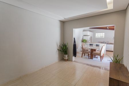Apartamento para alugar com 110m², 3 quartos e sem vagaSala