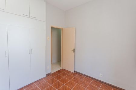 Apartamento para alugar com 110m², 3 quartos e sem vagaQuarto 2
