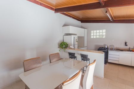 Apartamento para alugar com 110m², 3 quartos e sem vagaCopa/Cozinha