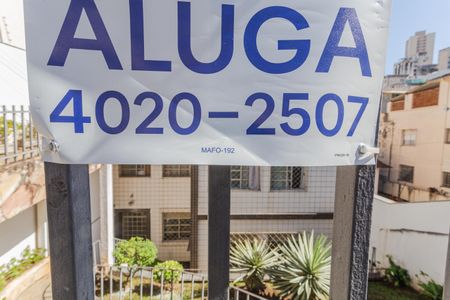 Apartamento para alugar com 110m², 3 quartos e sem vagaPlaquinha Instalada