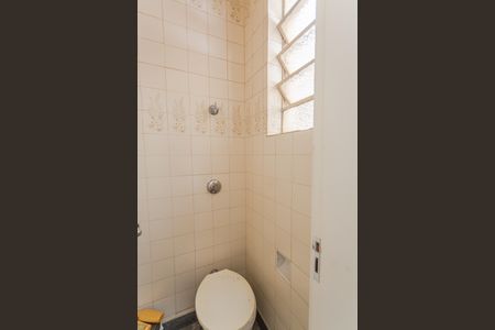 Apartamento para alugar com 110m², 3 quartos e sem vagaBanheiro de serviço
