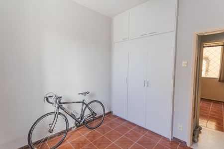 Apartamento para alugar com 110m², 3 quartos e sem vagaQuarto 2