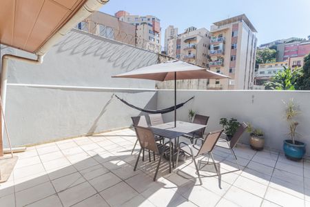 Apartamento para alugar com 110m², 3 quartos e sem vagaÁrea Privativa