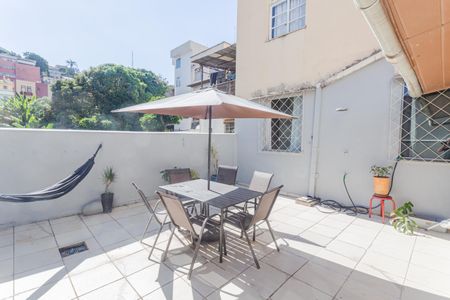 Apartamento para alugar com 110m², 3 quartos e sem vagaÁrea Privativa