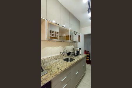 Apartamento à venda com 154m², 2 quartos e 1 vagaCozinha 