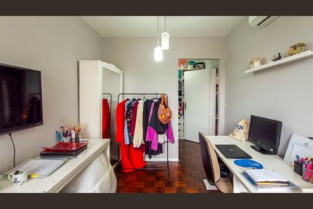 Apartamento à venda com 154m², 2 quartos e 1 vagaQuarto 2