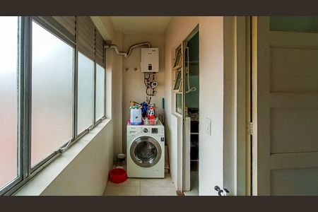 Apartamento à venda com 154m², 2 quartos e 1 vagaÁrea de Serviço