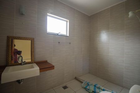 Casa para alugar com 1000m², 6 quartos e 4 vagas Casa para alugar com 1000m², 6 quartos e 4 vagasBanheiro 5