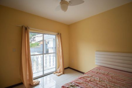 Casa para alugar com 1000m², 6 quartos e 4 vagas Casa para alugar com 1000m², 6 quartos e 4 vagasQuarto 4
