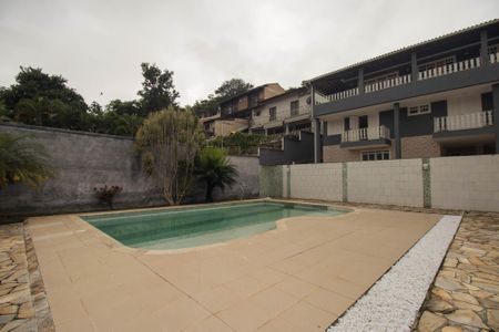 Casa para alugar com 1000m², 6 quartos e 4 vagas Casa para alugar com 1000m², 6 quartos e 4 vagasPiscina