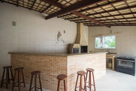 Casa para alugar com 1000m², 6 quartos e 4 vagas Casa para alugar com 1000m², 6 quartos e 4 vagasChurrasqueira