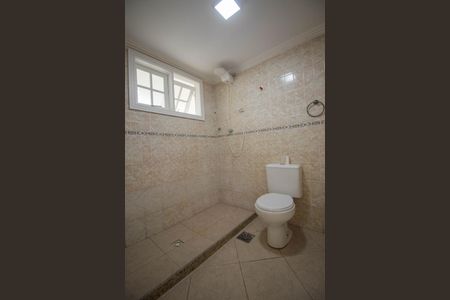 Casa para alugar com 1000m², 6 quartos e 4 vagas Casa para alugar com 1000m², 6 quartos e 4 vagasBanheiro 3