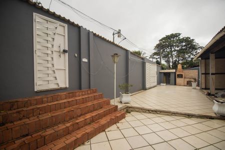 Casa para alugar com 1000m², 6 quartos e 4 vagas Casa para alugar com 1000m², 6 quartos e 4 vagasÁrea externa